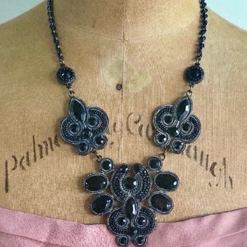 Beaded Black Necklace Versatile Elegant to Boho - Picture 2 of 7